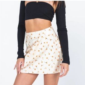 NWT Princess Polly yellow mini skirt with orange flowers